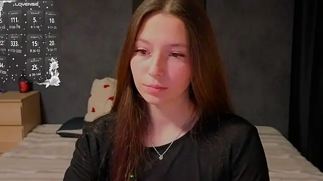 Nivorelle - mash naked boobies close to cam