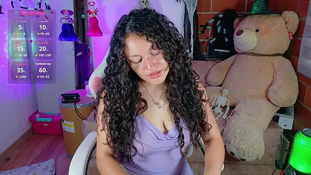 MeganDolll - OPEN PUSSY