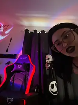 Draculona-666 - TETAS?