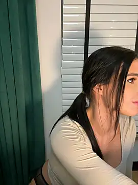 OIivia - Oil on ass and put dildo