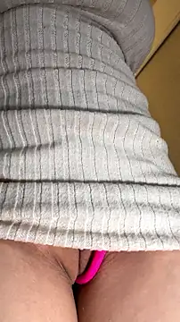 HannaBeckett - DILDO FUCK+ CREAM TITS😏🍆