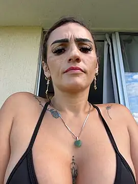 Samantha_bigboobs - Show tits neighbors lookers