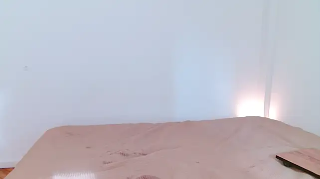 Ms_afrodita - Show asshole close up!