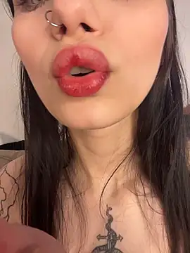 Britneydollx - hands off (naked tits)