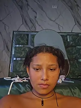 Andrea_Mcfly - Domi ON MY CLIT x5min + plug anal 🌸