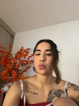 VictoriaHiill - ride big dildo🔥