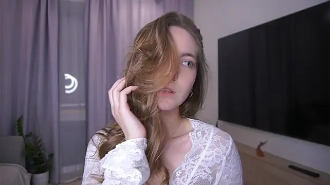 YolandaThorpe - shirt tease for good feelings