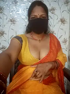 Pooja-121 - Mujhe dildo Lena
