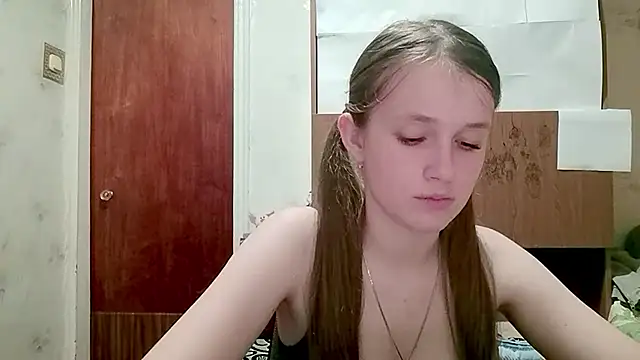 CecilleSollors - Dance my naked ass or i dres up