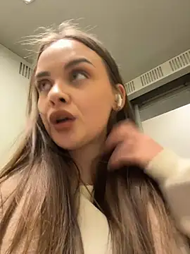 KristiRich - Fingers pussy+pinch nipples⚡