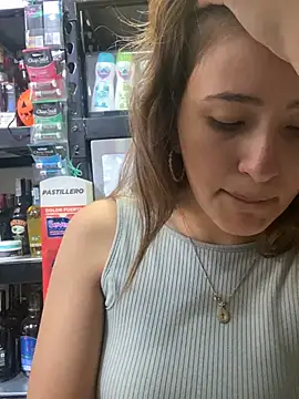 Andrea_19blonde - Get naked in Store