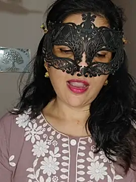 BhabhiPooja69 - boobs show
