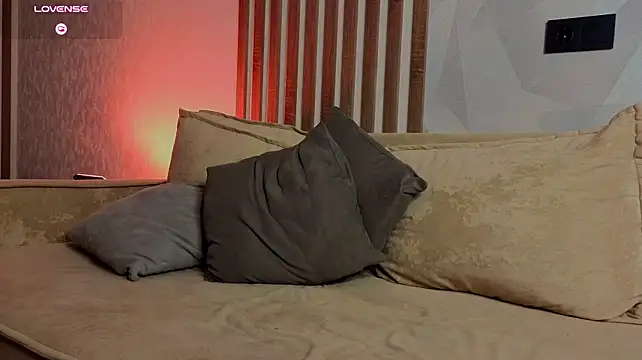 NikkiNicoleNyx - keep going, cumming twice😋