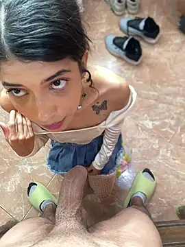 TheTaylors_RY - Cum face+squirt