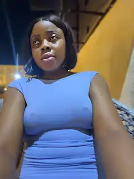 __tash - Big squirt + vibrator in public bathroom