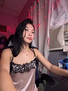 Ursweetsexy_ - Make my top off for 5 mins!
