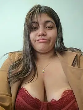 Ivy_enjoy - Rub my pussy in public