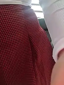 Mao-duraznitt - SQUIRT IN TIKETSHOW