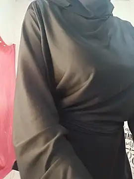 Aisha-faraah - taking a shower completely naked