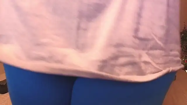 Bbw_Goddes - make my pussy happy) squirt in leggings?