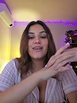 MiaRides19 - I will suck dildo 🙈🙈