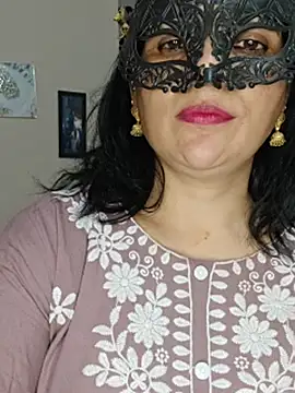 BhabhiPooja69 - boobs show