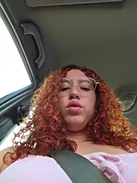 __elissa - 2 finger in my pussy