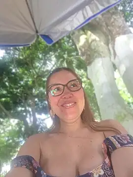 AnnaJaimes - OPEN ASS 🍑 CULO ABIERTO EN 4