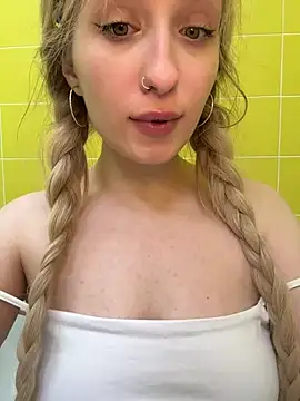 LollyPollly - MASSAGE BOOBS IN LIBRARY 🍒