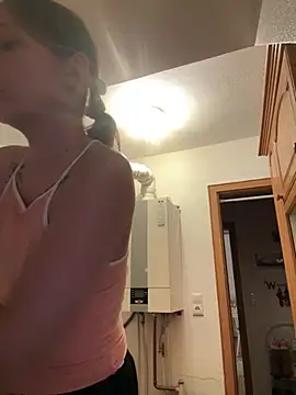 Nature_Melina - Spank & Oil Ass