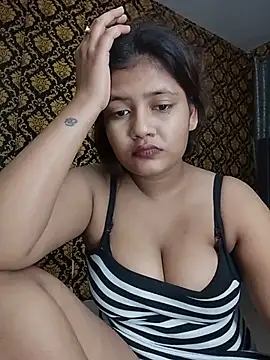 Hot_desi_bb2 - Full nude face pussy