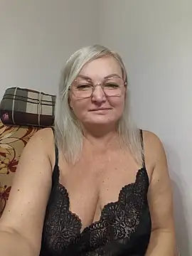 White-Chocolatte - Topless 2 minutes