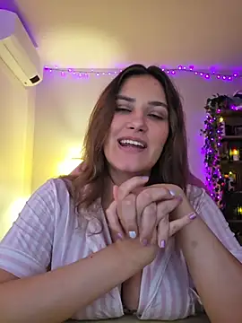 MiaRides19 - I will suck dildo 🙈🙈