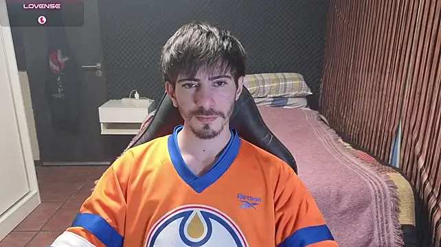 skinny-bwc's Live XXX Chat
