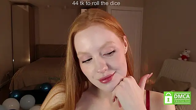Lulu_moonmoon - top off and touch my boobsii under bra