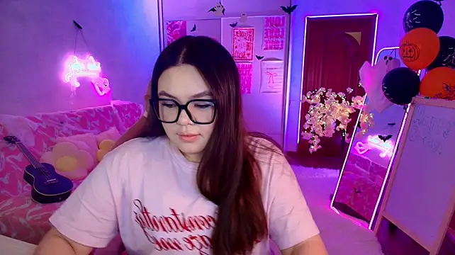Lilialil06 - Collectible book