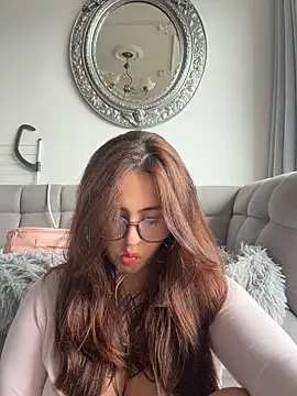 Im_Anto - Play with my boobs
