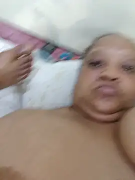 BBW123MILF - Suck boobs