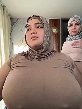 Sweetmuslim01 - sucking milky tits 🥵🥛