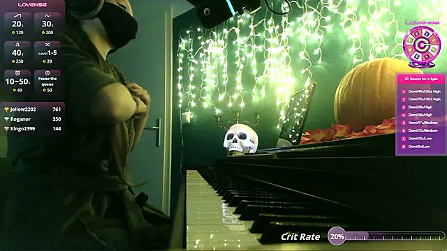 ArtofSweet - Playing Piano