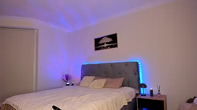 BellaStarr_ - cuming for you