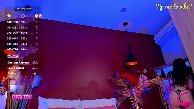 Mayzzie - make my naked body SHINE WITH OIL