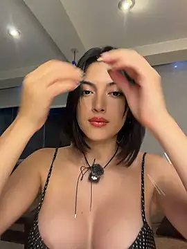 SeleneHale - Finger my pussy close to your face