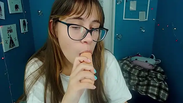 BelayaPanda - deepthroat dildo
