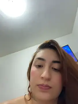 EsmeraldaMidnight - Dance Naked and show pussy