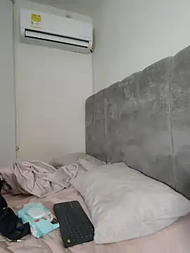 Gaby_Vegaa - OIL IN ASS