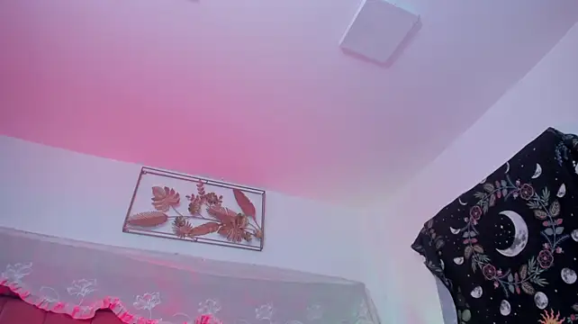 BonnieCute_ - dildo glass in my pussy