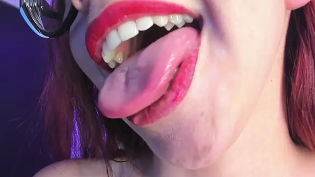 Katty_mouth - Cover my face with saliva