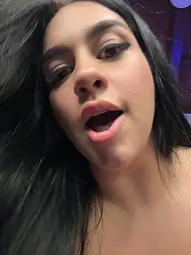 Sarita_lopez9306 - top off