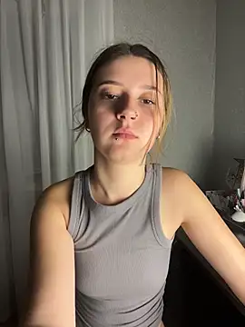 KiraSakura - TAKE OFF PANTS